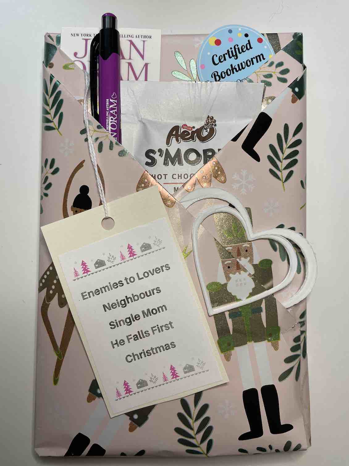 Blind date with a Christmas Romance Book, enemies to lovers by Jean Oram